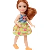 Barbie Club Chelsea Muñeca de playa, Con Playera y Vestido de Perezoso