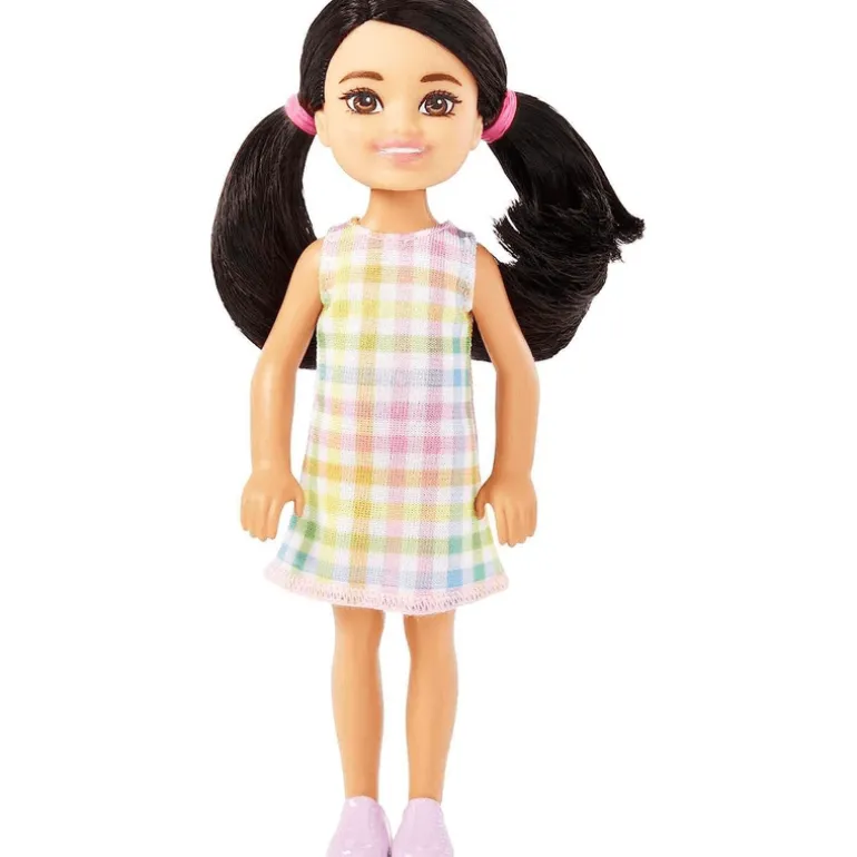 Barbie Club Chelsea Muñeca de playa, Con Vestido de Cuadros