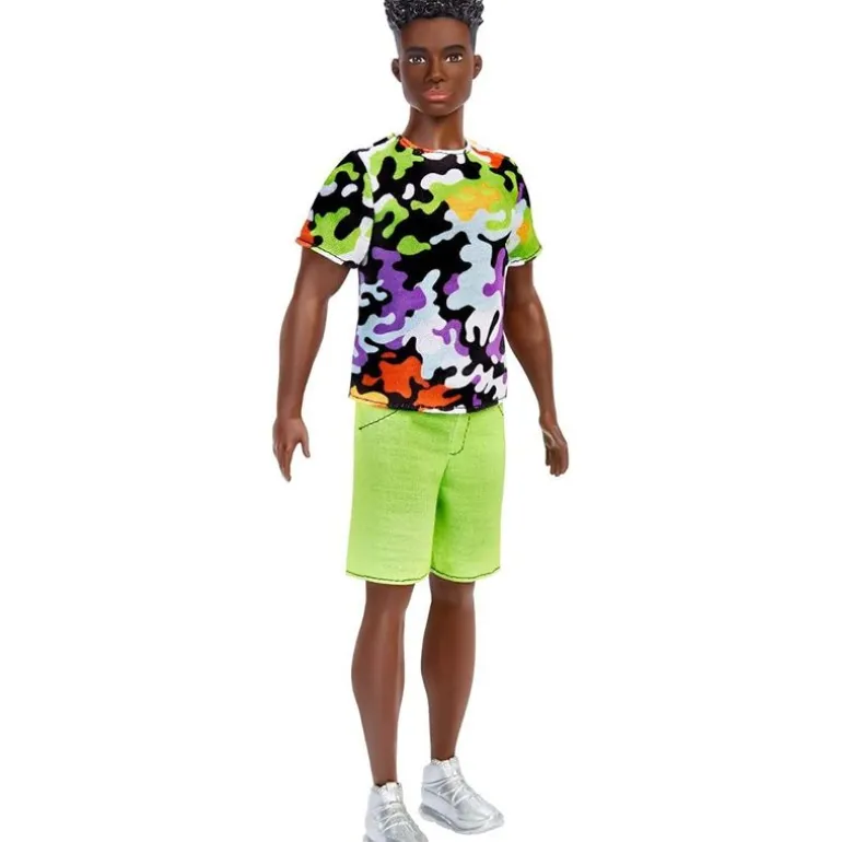 Barbie Fashion Doll & Beauty Ken Playera Camo