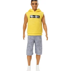 Barbie Fashion Doll & Beauty Ken Hoodie Amarilla y Boardshorts