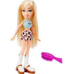 Bratz Fashion Dolls Cloe Out Fit Spring