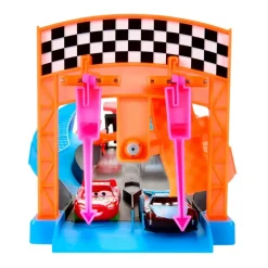 Disney Pixar Cars Pista que Brilla en la Obscuridad
