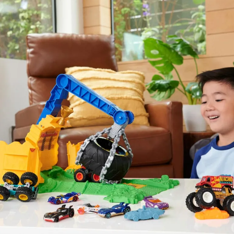 Hot Wheels Monster Truck Pista La Selva el Reto