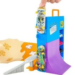 Hot Wheels Skate Park Bowl de Cereal Incluye Patineta y Sneakers