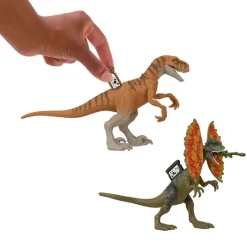Jurassic World Animado Set de Juego con 2 Dinosaurios y una Figura de Acción de Owen
