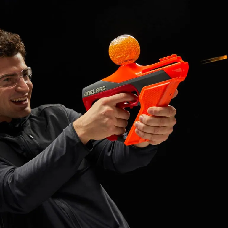 Nerf Lanzador de Gelfire Uproar con Bolsa de 10 mil bolitas y Lentes de Protección
